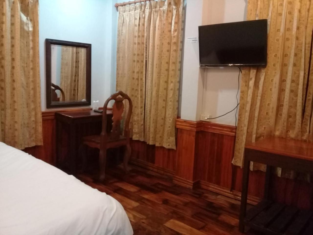 Villa Kingkham Riverside Λουάνγκ Πραμπάνγκ Εξωτερικό φωτογραφία